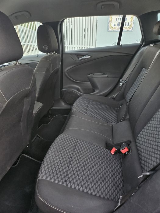 Opel astra  caravan 2018 1.6 cdti