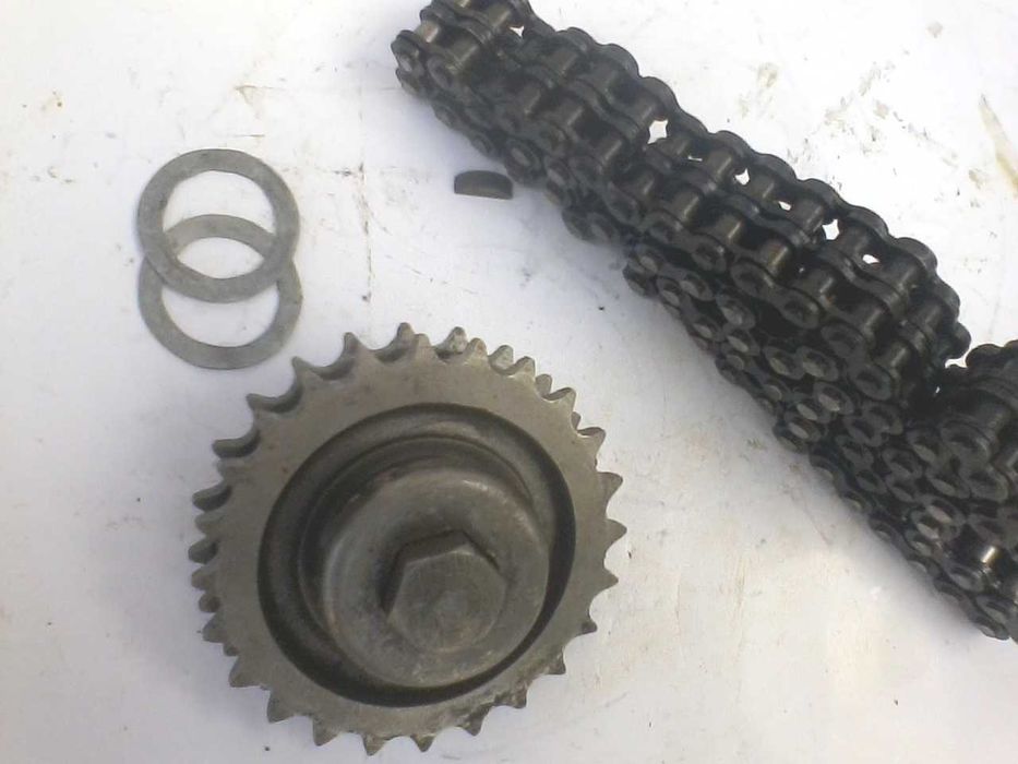 Моторная цепь и звёздачка  на двигатель мотоцикла ИЖ-56.