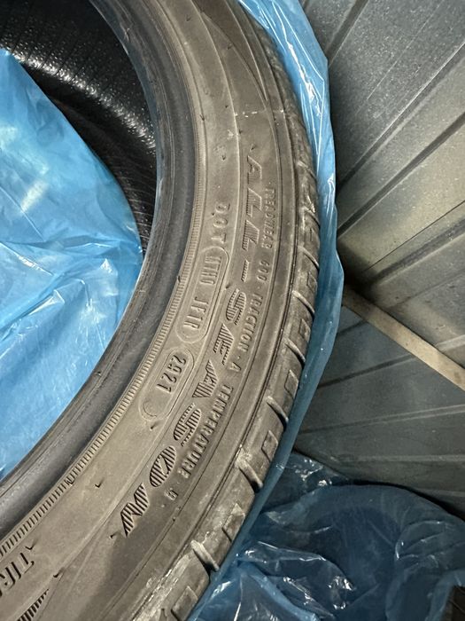 Goodyear Assurance All-Season 235/45/18