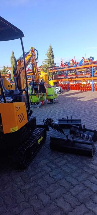 Mini Escavadora Giratória HT12 com extras – 5.400€ | ENTREGA GRATUITA