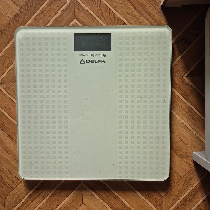Весы напольные для веса Delfa