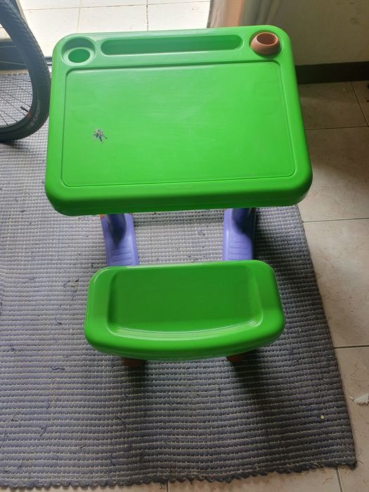 Secretária infantil