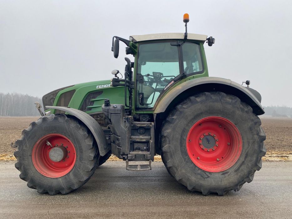 Fendt 824 Profi Plus=2017rok=przedni WOM 828 / 724 / 826 / 822