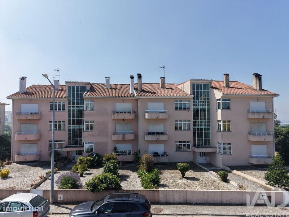 Apartamento T3 em Mangualde, Mesquitela e Cunha Alta