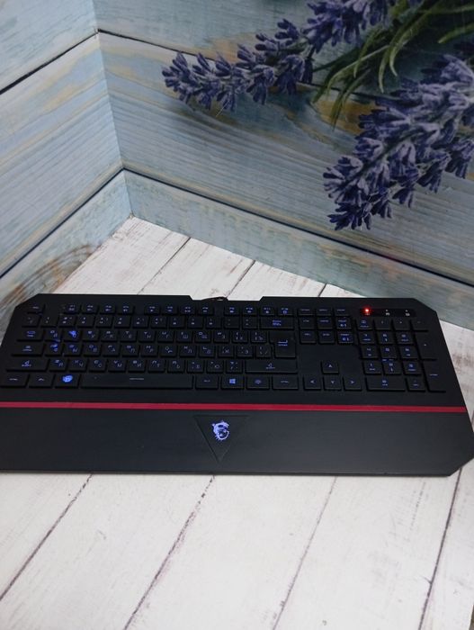 Клавиатура  проводная с подсветкой MSI DS4100