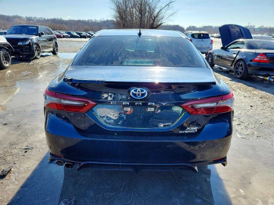 2021 TOYOTA CAMRY XSE