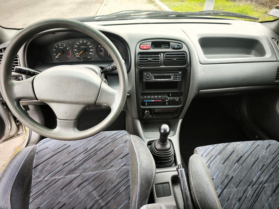 Suzuki Baleno 1.3 GS 130mil kms