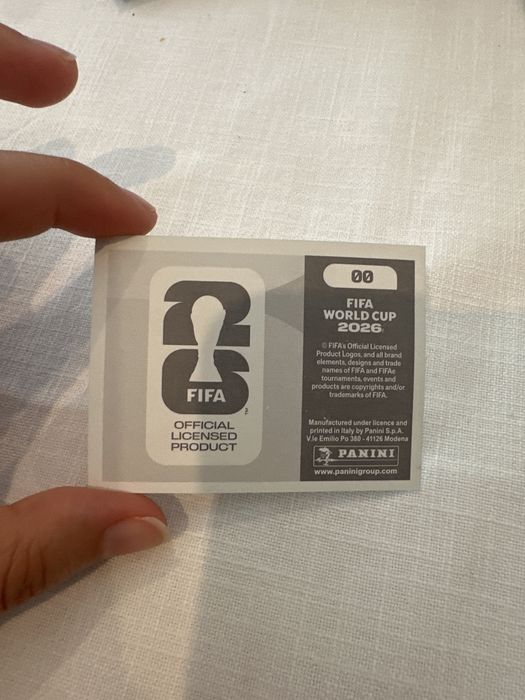 Cromo 00 panini 2026