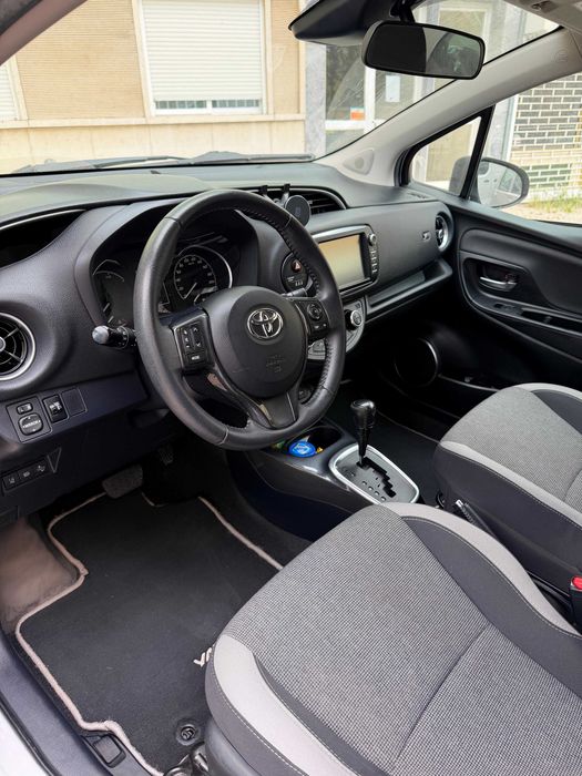 Toyota Yaris III 2019 Hybrid