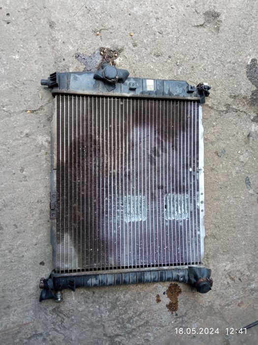 Продам алюмінієвий радіатор від шевроле авео 1,5 без кондиціонера.