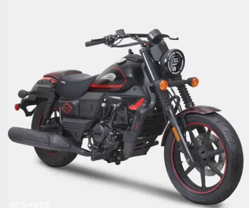 UM Renegade Freedom Motocykl 125CC UM RENEGADE VEGAS 125 2023 salon2koka