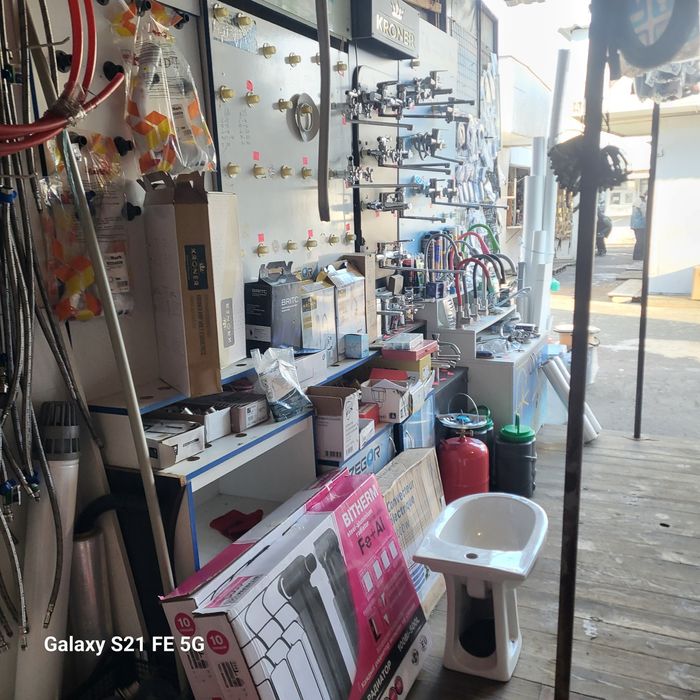 Сінний ринок ларьок 22 метра