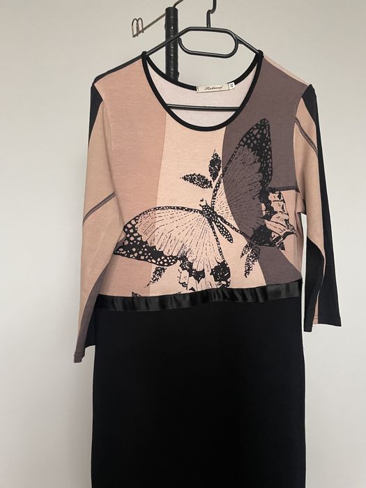 Rebecca sukienka damska z motylem, czarna koralowa, wiskoza rozm 44/46