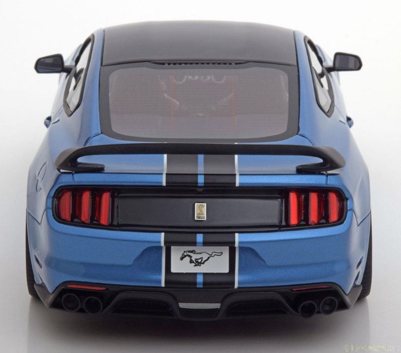 Ford Mustang Shelby GT350R (versão rara USA) 2015 GT Spirit 1:18