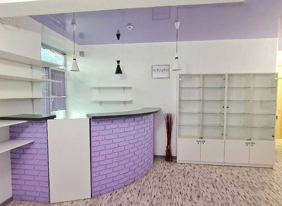 Продаж комерційного приміщення по Кам'янецькій