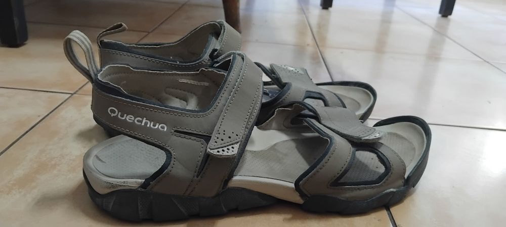 Sandalhas Quechua, N.45