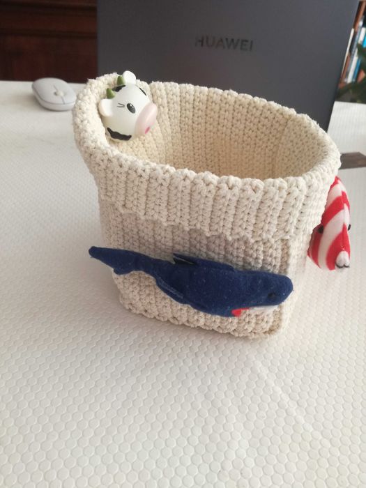 Caixa de arrumação em linha com ventosa decorada com peixes