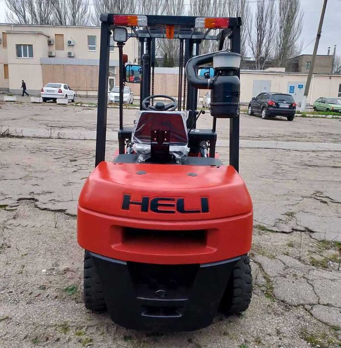 Вилочний навантажувач HELI CPCD30-XC9 К се