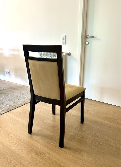 Mesa de Jantar Extensivel com 4 cadeiras