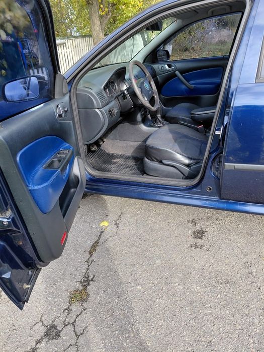 Продам Шкоду Октавія Тур. 2005.р. 1.6. об.. ГБО.пр. 224.т.к.