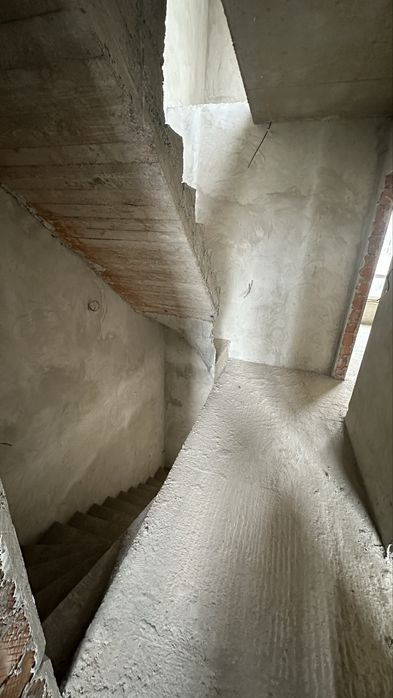 Продаж; будинок; таун-хаус; Чернівці; газ, міська вода, каналізація;