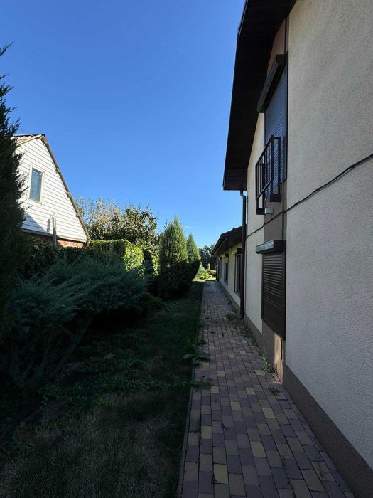 Продам будинок в м. Підгородне