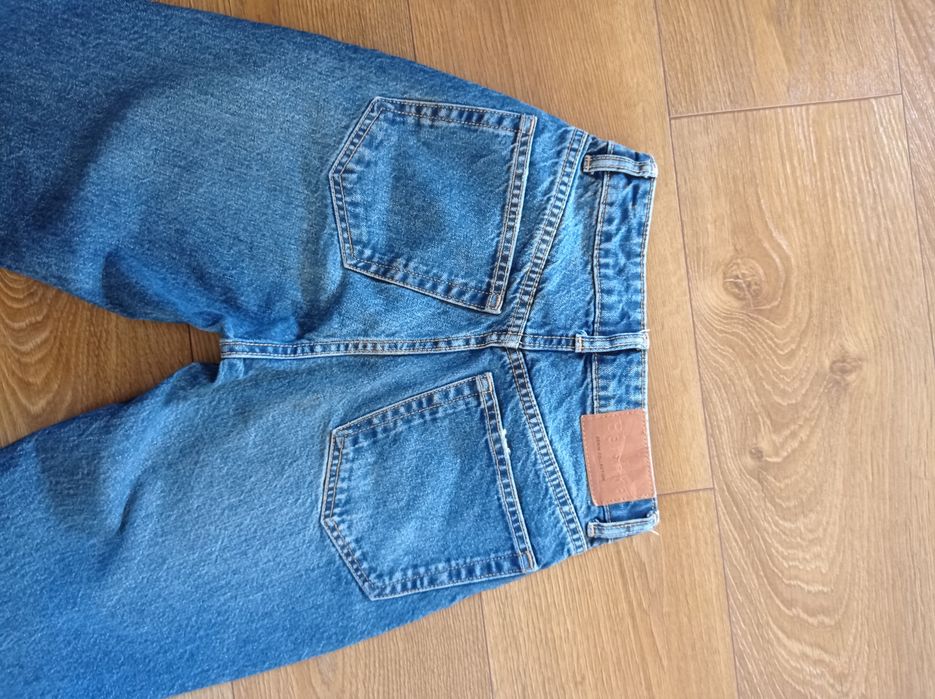 Dżinsy jeansy Bershka rozm. XS jak nowe