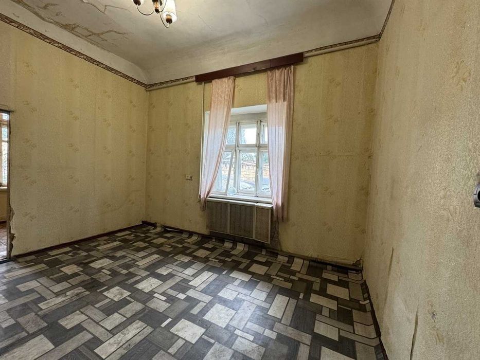 2-кімнатна квартира в історичному центрі біля парку Шевченка!