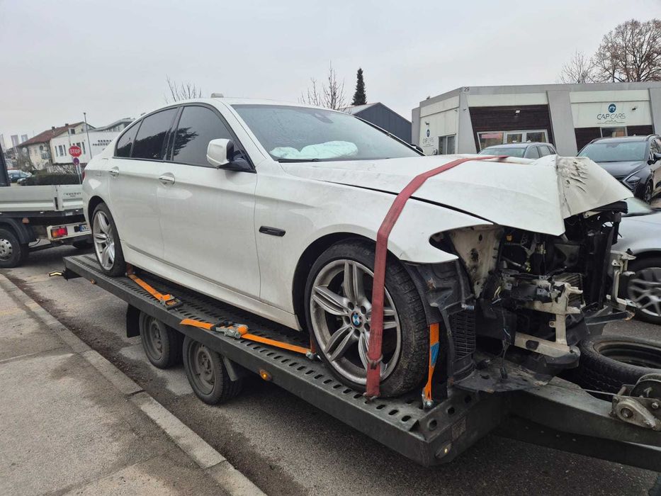 BMW F10 m-pakiet 3.0d silnik fotele alufelgi drzwi A300