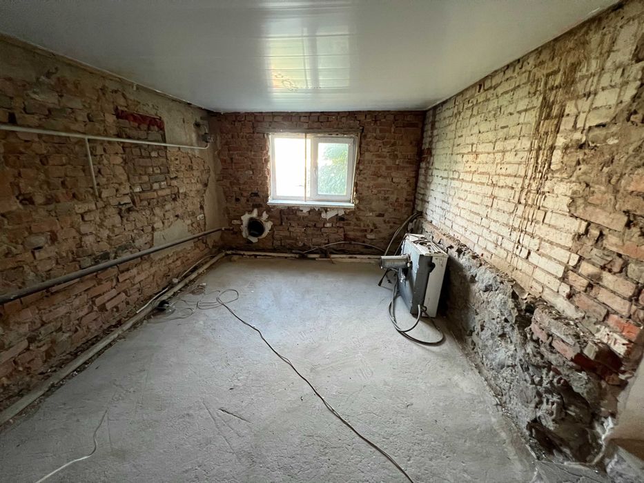 Продається будинок в м. Сквира.