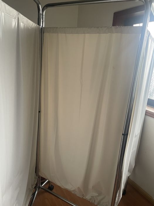 Biombo estetica branco