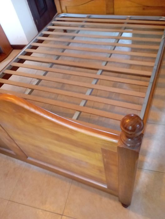 Cama casal e estrado