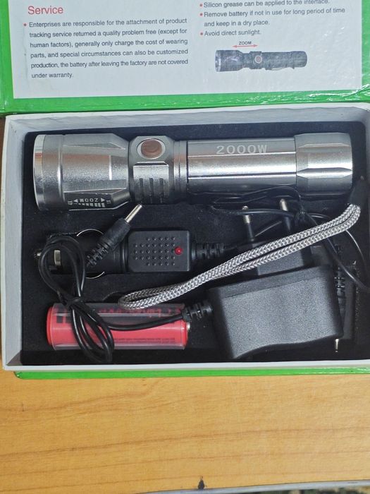 Lanterna Recarregável