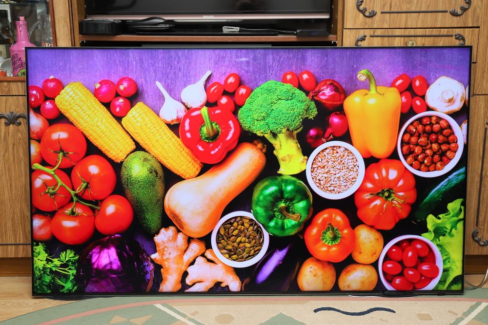 Samsung    GQ65QN800BT   65 дюймов