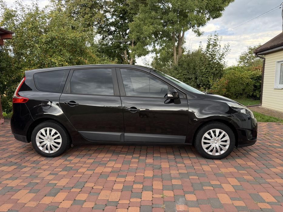 Renault Grand Scenic 3 1.9 dci 2010 рік 7 місць