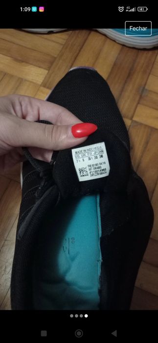 Sapatilhas/ tênis adidas pretas de desporto