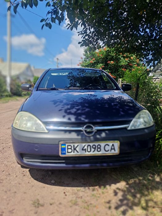 Opel corsa  2005