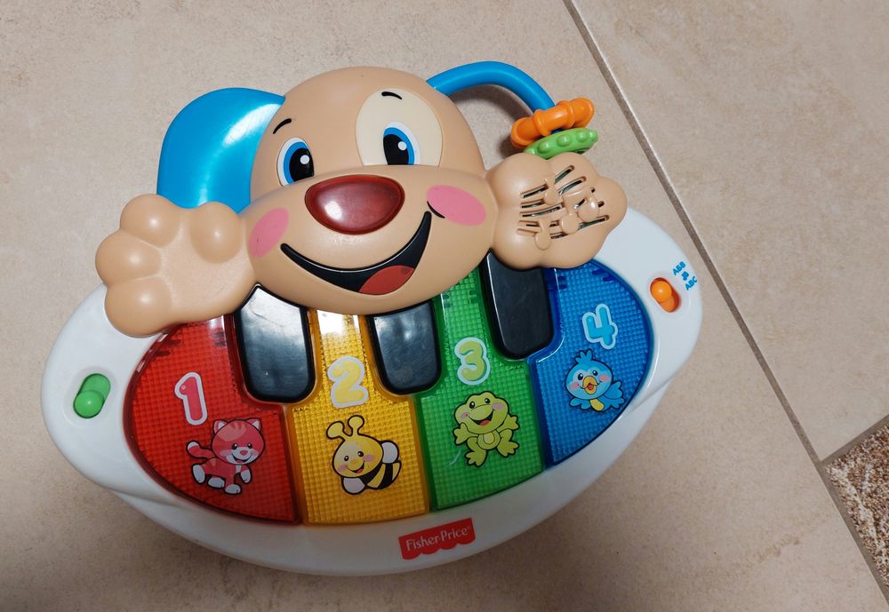 Піаніно Fisher price