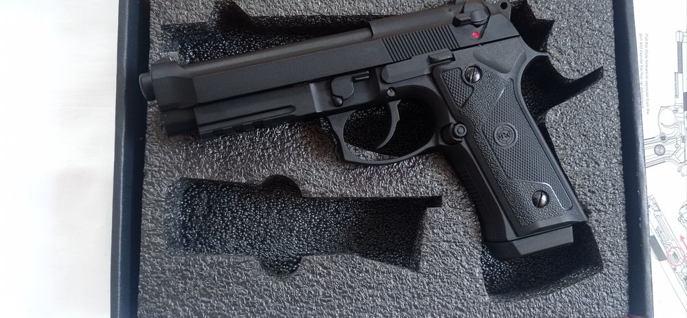 Pistola M9 green gás airsoft Nova