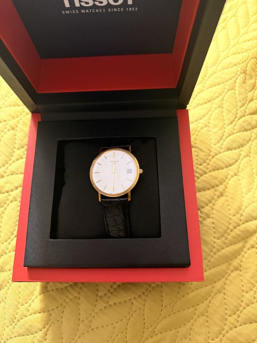 Relogio de outo tissot