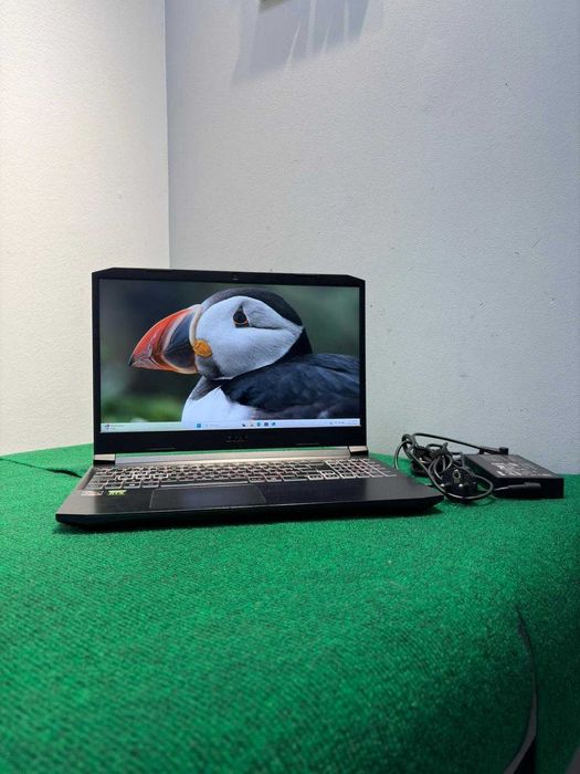 Acer Nitro5 R7 5800H, RTX 3070, 16GB Ram, 1TB M.2