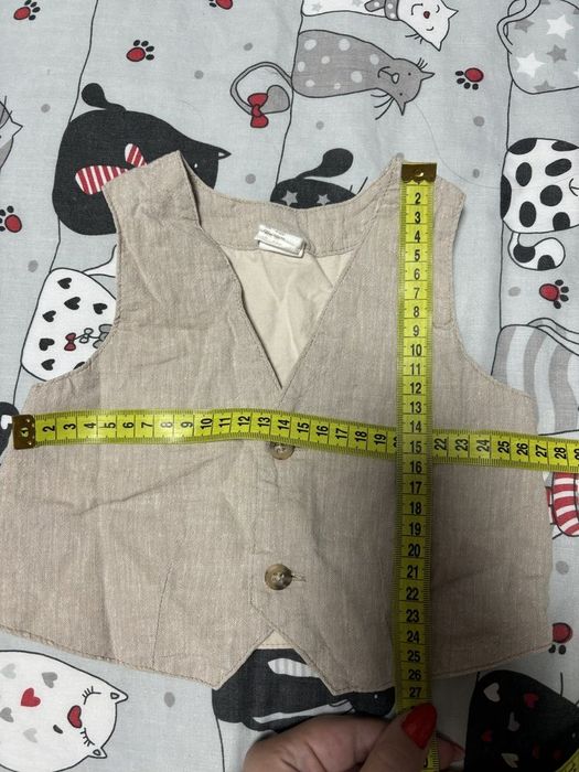 Гарний костюмчик