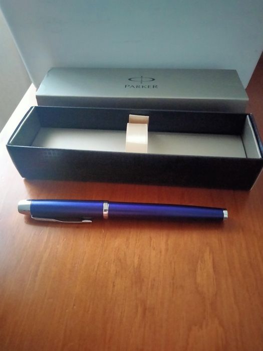 Caneta Parker nova