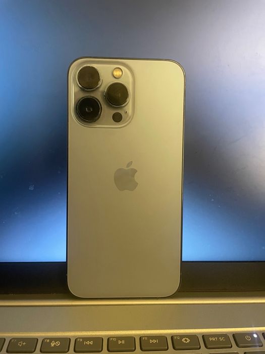 iPhone 13 Pro para troca por um iPhone mais recente/venda
