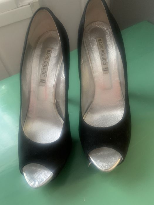 Szpilki z odkrytymi palcami