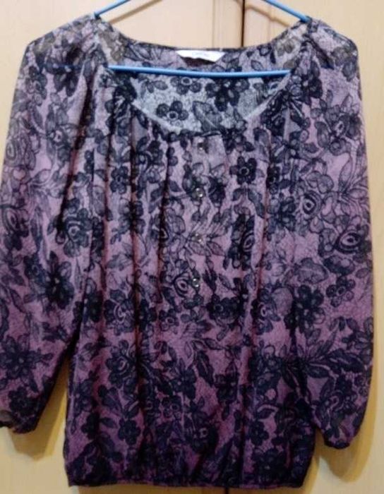 Bluzka damska w kwiaty rozmiar 40.
