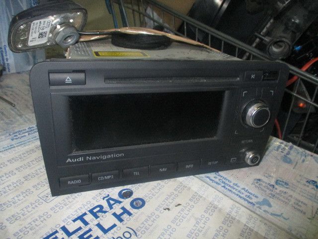 Rádio / auto-rádio AUDI A3 (8P1)