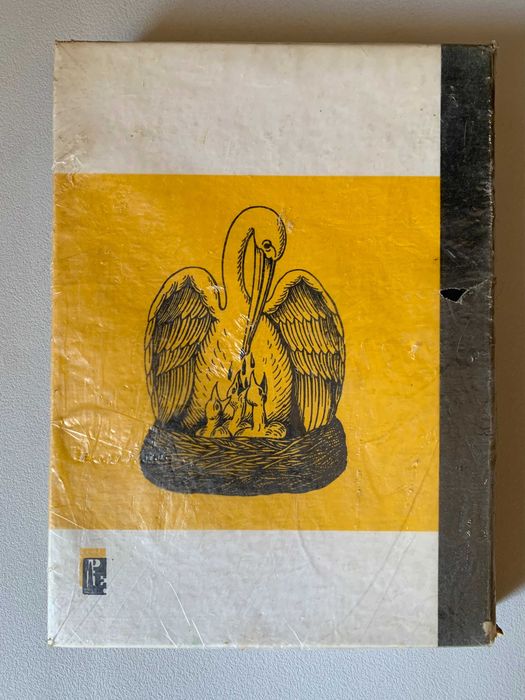 Livro Escolar Antigo