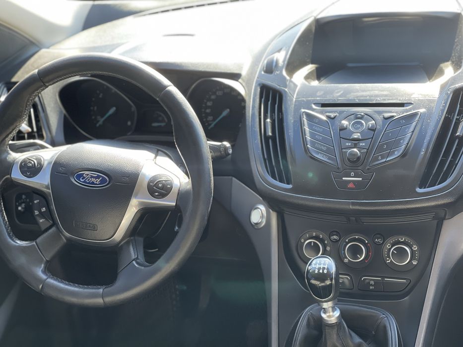 Продам Ford Kuga 2015 року