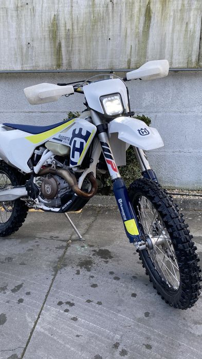 Husqvarna FX/FE/FC 450 matriculada